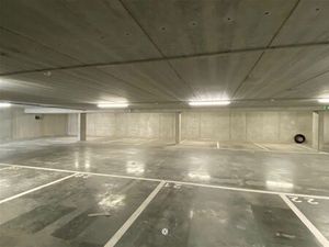 Garage te koop in Sint-Niklaas