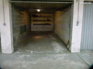 BOX équipé - idéal stockage - 13.5 m2 - VAUCRESSON