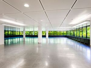 Bien professionnel à louer à Woluwe-Saint-Pierre € 18.473 (JRVEV) - DGI bvba | Zimmo