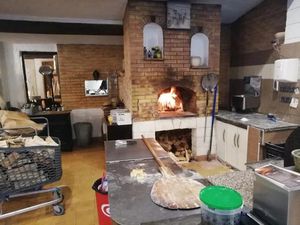 Vente locaux professionnels 190 m² à Cuges-les-Pins (13780)  564 700 €