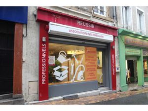 Vente locaux professionnels 66 m² à Decize (58300)  59 000 €