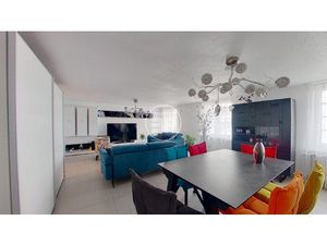 Deux appartements et un local commercial