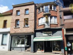 A vendre  immeuble de rapport composé d'un rez-de-chaussée c