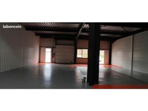 Local d'activité 336 m²