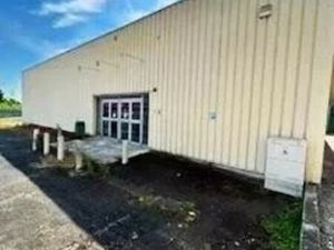 Location local commercial 2 pièces