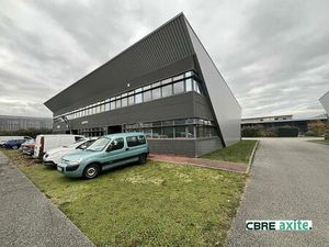 Location local d'activités SAINTE HELENE DU LAC 250 m²