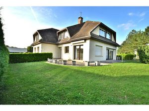 Vente maison 5 pièces 230 m² à Airaines (80270)  367 500 €