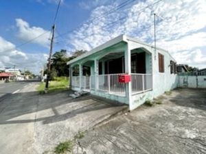 Maisons de 95m2 à acheter 248000 EUR à Anse-Bertrand (Bourg) -