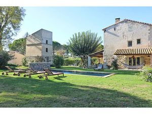 Vente maison 13 pièces 570 m² à Salin de giraud (13129)  1 990 000 €