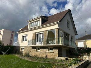 Vente Maison à Domfront-en-Poiraie (61700) : à vendre / 110m² Domfront-en-Poiraie