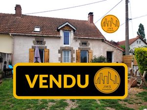 Vente maison 3 pièces 92 m² à Durmignat (63700)  59 000 €