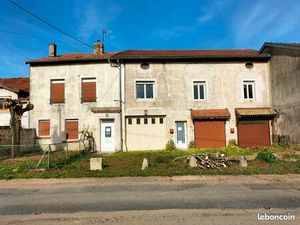 Maison de village et terrain