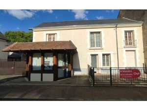 Maison Mazangé m² T-6 à vendre  99 000 €