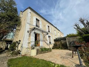 Vente maison 5 pièces 165 m² à Nogent-sur-Marne (94130)  1 120 000 €