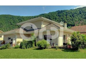 Maison Orcier 145 m² T-5 à vendre  595 000 €