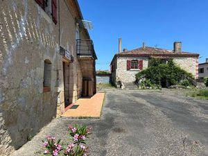 Vente maison 15 pièces 550 m² à Saint-Antoine (32340)  295 000 €