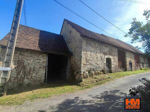 Ensemble de granges hameau