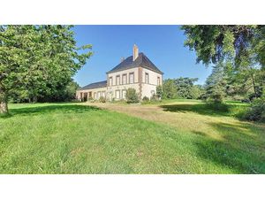 Vente maison 8 pièces 243 m² à Saunay (37110)  346 170 €