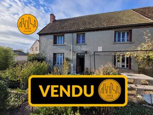 Vente maison 4 pièces 103 m² à Tronget (03240)  66 000 €