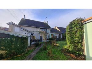 Entre Maintenon et Gallardon  Maison ancienne