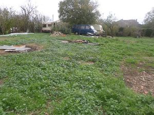 Terrain borné de 1278m² à Fleix