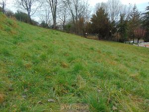 Vente terrain Saint-Genix-sur-Guiers 73240 - 85600 € - Surface Privée