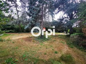 Vente terrain 496 m² à Seclin (59113)  160 000 €