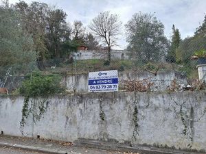 Terrain Constructible 1200m2 a Biot