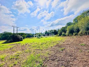 MAGNIFIQUE TERRAIN A VENDRE A BONNEVILLE-SUR-TOUQUES !