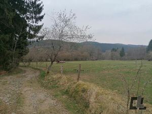 Terrain à bâtir à vendre à Lieudit " Dry les Thiers " - Trou de Bra Bra (VWD01283)