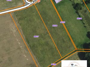 Magnifique terrain constructible de plus de 8 000m²