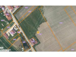 Terrain 1525 m² MONTMORT LUCY