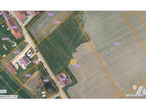 Terrain 1528 m² MONTMORT LUCY