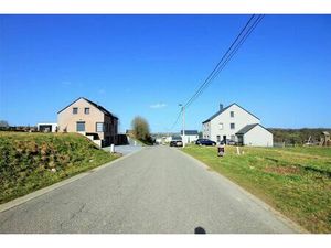 Terrain à bâtir à vendre de 738 m² à Surice (VAM40982)