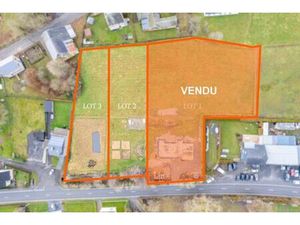 Ensemble de 2 terrains à bâtir à Rossignol.