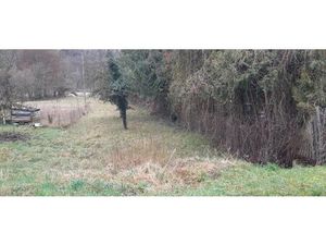 Terrain plat Constructible de 1680 m2 à Tronville-en-Barrois