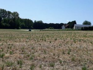 Terrain 746 m² Fourges