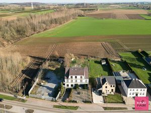 Polyvalent hotel op perceel van 2755 m²