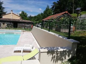 Vente maison 5 pièces 119 m² à Sainte-Alvère (24510)  181 000 €