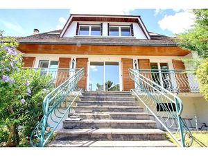 Location meublée maison 6 pièces 155 m² à Viry-chatillon (91170)  2 186 €