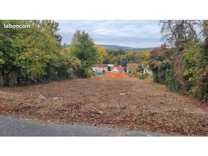 Terrain 1 040 m² Presles