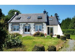 Maison Tréglamus 91 m² T-4 à vendre  190 800 €