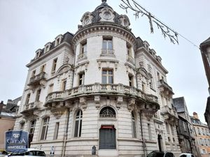 Immeuble à vendre 740 m² - Clamecy (58) - 163 000€