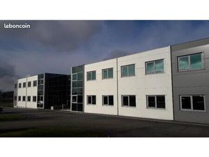 Bureaux 300 m²