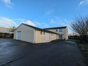 LOCAL D'ACTIVITE - ATELIER A VENDRE