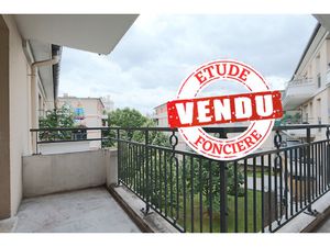 SECTEUR LA FOURCHE - 3 PIECES RESIDENCE DE 2005 AVEC BALCON