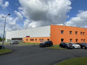 Vente/Location local d'activités SARS ET ROSIERES 4 130 m²