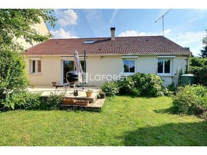 Maison Prunay Sur Essonne 8 pièce(s) 161.54 m2