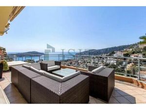 Vente appartement 5 pièces 203 m² Villefranche-sur-Mer (06230)