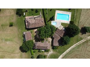 Vente maison 26 pièces 800 m² à Belves (24170)  905 000 €